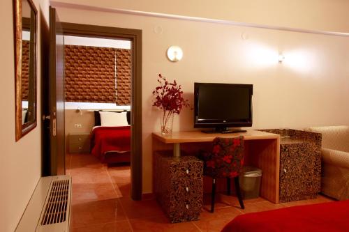 Imagen de la habitación del Hotel Aigai. Foto 8