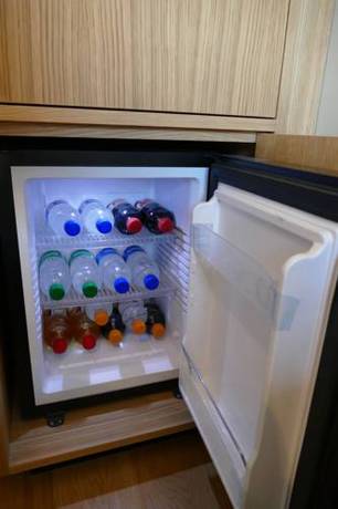 Imagen de la habitación del Hotel Aigle D'or. Foto 6