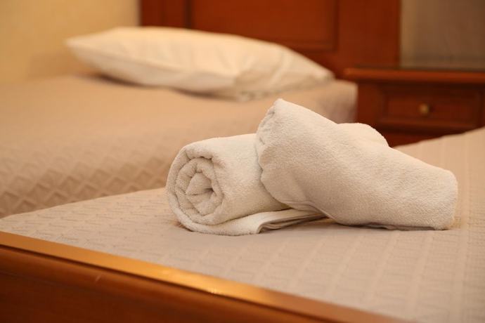 Imagen de la habitación del Hotel Aigli Syros. Foto 8