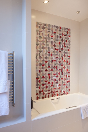 Imagen de la habitación del Hotel Aiglon. Foto 10