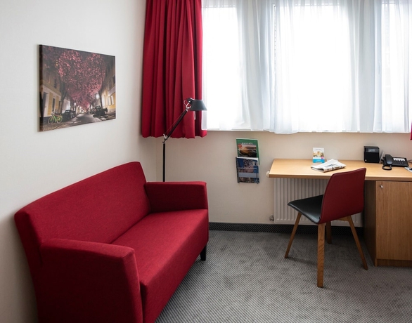 Imagen de la habitación del Hotel Aigner. Foto 18