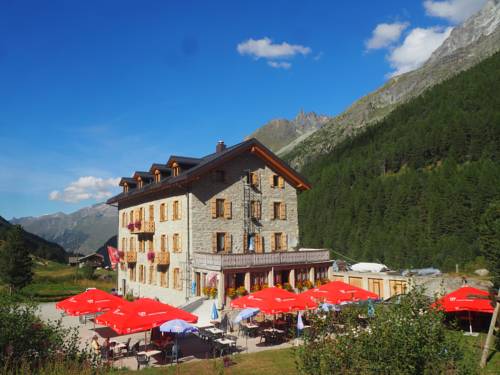 Imagen de la habitación del Hotel Aiguille De La Tza. Foto 2