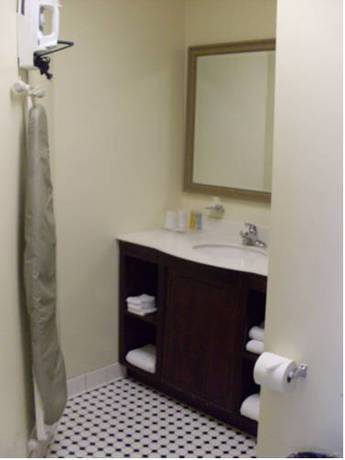 Imagen de la habitación del Hotel Aiken. Foto 13