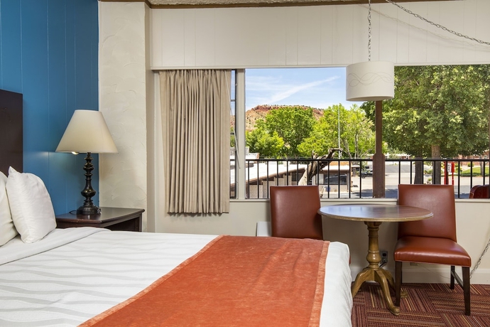 Imagen de la habitación del Hotel Aiken\'s Lodge. Foto 7