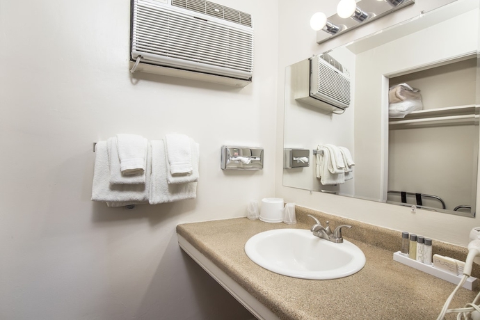 Imagen de la habitación del Hotel Aiken\'s Lodge. Foto 8