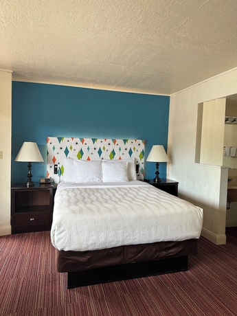 Imagen de la habitación del Hotel Aiken\'s Lodge. Foto 10