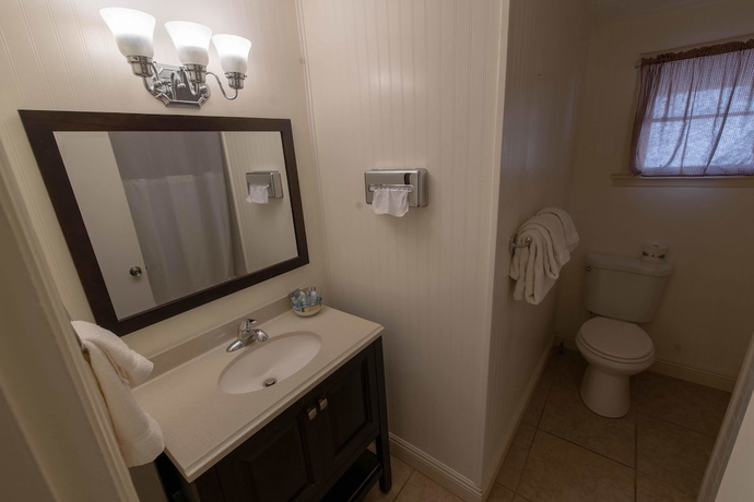 Imagen de la habitación del Hotel Aiken\'s Lodge. Foto 12