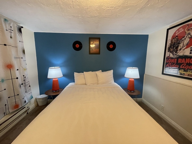 Imagen de la habitación del Hotel Aiken\'s Lodge. Foto 13