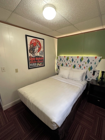 Imagen de la habitación del Hotel Aiken\'s Lodge. Foto 16