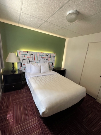 Imagen de la habitación del Hotel Aiken\'s Lodge. Foto 17