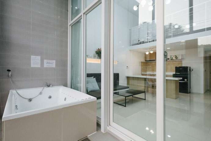 Imagen de la habitación del Hotel Aileen Pension. Foto 5