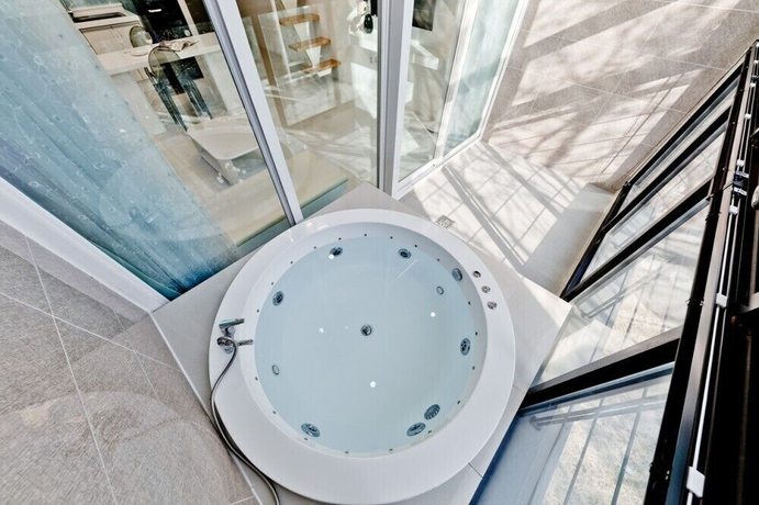 Imagen de la habitación del Hotel Aileen Pension. Foto 8