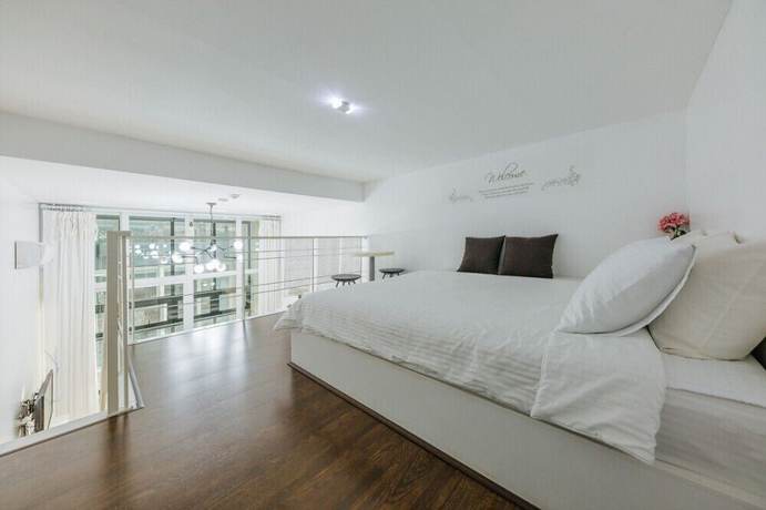 Imagen de la habitación del Hotel Aileen Pension. Foto 15