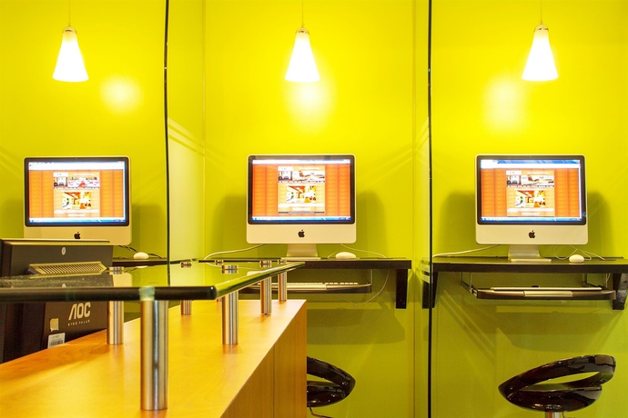 Imagen de los interiores del Hotel Aim Conference Center Manila. Foto 8