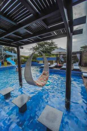 Imagen general del Hotel Aimber&ecirc; Eco Resort. Foto 13