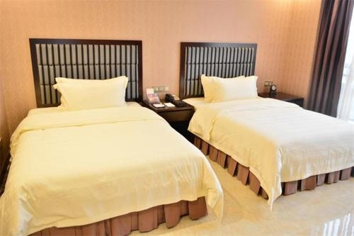 Imagen de la habitación del Hotel Aimoer. Foto 6
