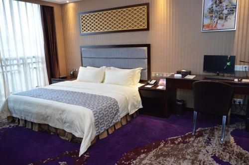 Imagen de la habitación del Hotel Aimoer. Foto 9