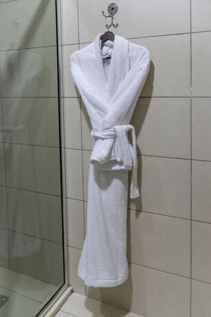 Imagen general del Hotel Ain Benian. Foto 4