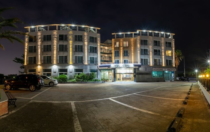 Imagen general del Hotel Ain People. Foto 1