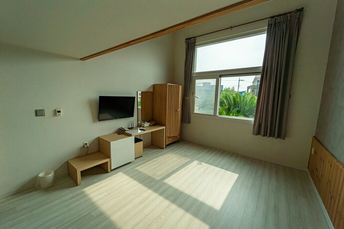 Imagen de la habitación del Hotel Ain People. Foto 4