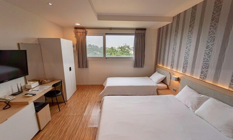 Imagen de la habitación del Hotel Ain People. Foto 17