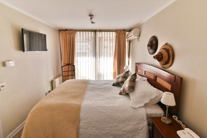 Imagen de la habitación del Hotel Ainara Apartments. Foto 4
