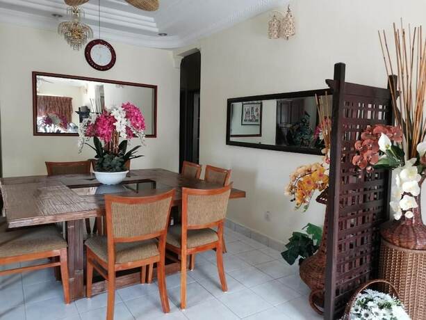 Imagen general del Hotel Aini's Guest House In Vista Amani Condo. Foto 12