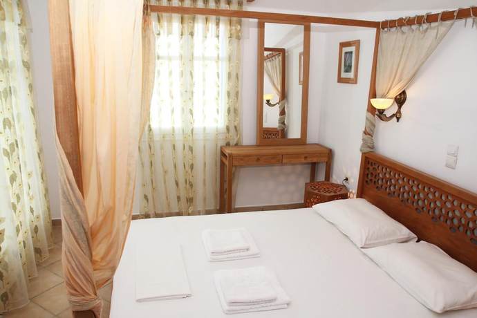 Imagen de la habitación del Hotel Aiolos. Foto 3