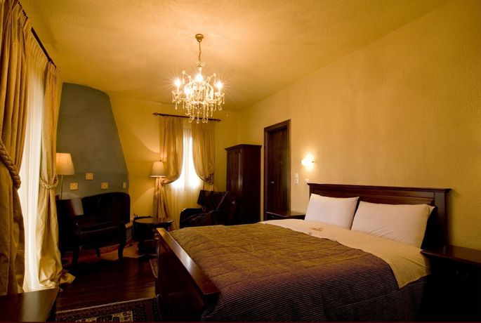 Imagen de la habitación del Hotel Aiora Luxury Suites. Foto 12