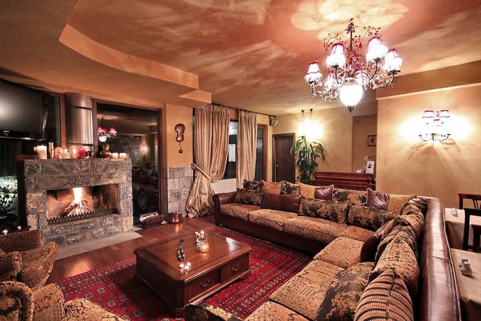 Imagen de los interiores del Hotel Aiora Luxury Suites. Foto 19