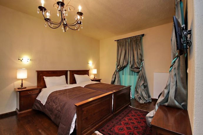 Imagen de la habitación del Hotel Aiora Luxury Suites. Foto 14