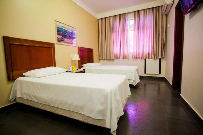 Imagen de la habitación del Hotel Aipana Plaza. Foto 5