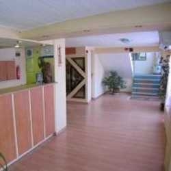 Imagen general del Hotel Aiport Les Amis. Foto 3