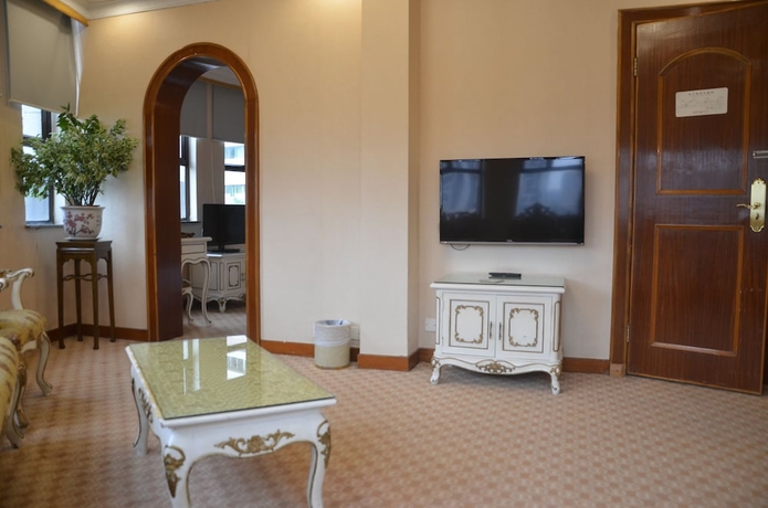 Imagen de la habitación del Hotel Aiqun. Foto 7