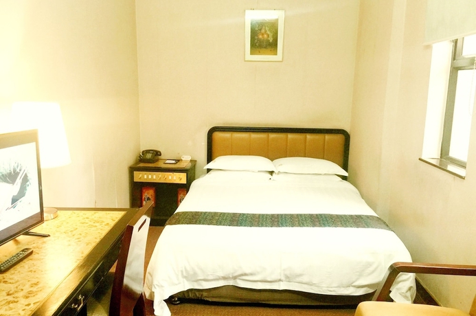 Imagen de la habitación del Hotel Aiqun. Foto 10