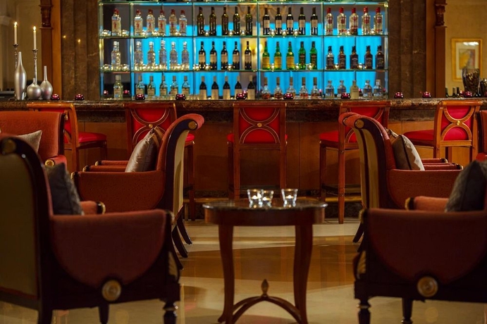 Imagen del bar/restaurante del Hotel Air China Boyue Beijing. Foto 2
