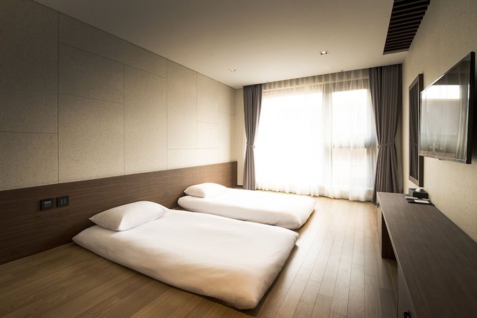 Imagen de la habitación del Hotel Air City Jeju. Foto 6