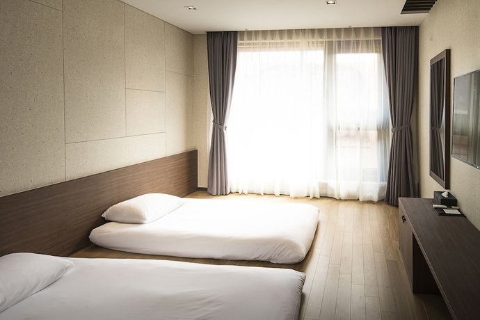 Imagen de la habitación del Hotel Air City Jeju. Foto 7