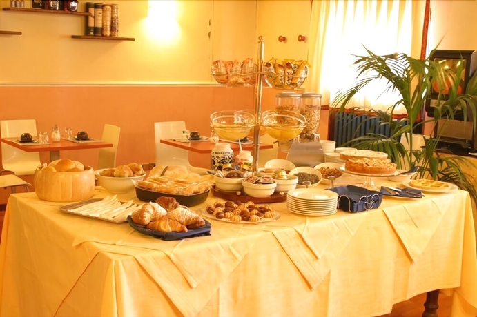 Imagen del bar/restaurante del Hotel Air. Foto 2