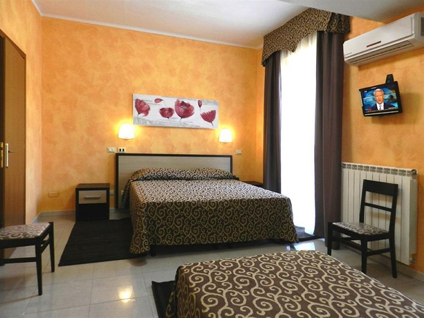 Imagen de la habitación del Hotel Air Palace Lingotto. Foto 6