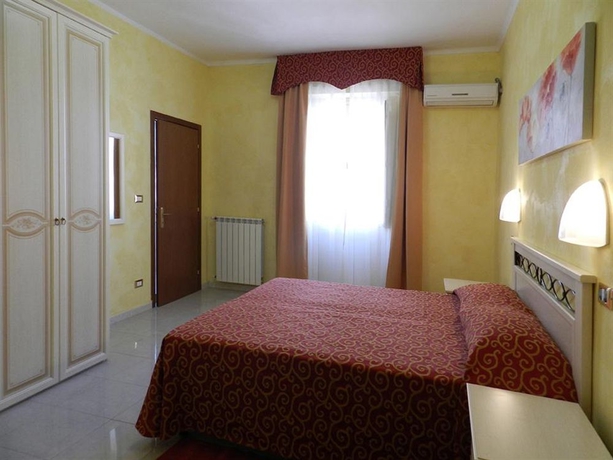 Imagen de la habitación del Hotel Air Palace Lingotto. Foto 8