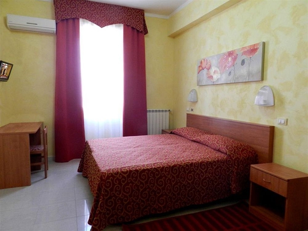 Imagen de la habitación del Hotel Air Palace Lingotto. Foto 12