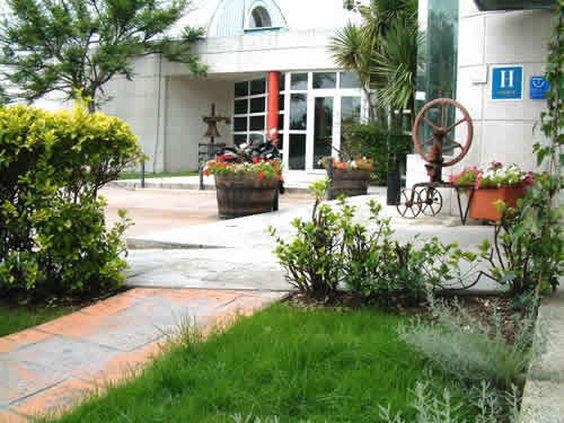 Imagen de los exteriores del Hotel Air Penedès. Foto 10