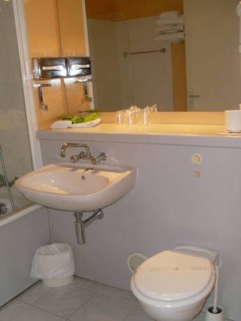 Imagen general del Hotel Air Plus. Foto 4