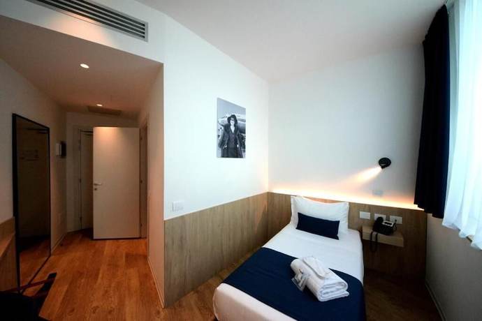 Imagen de la habitación del Hotel Air Rooms Rome Airport By Hellosky. Foto 7