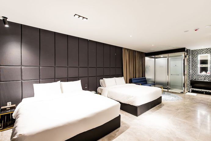 Imagen de la habitación del Hotel Air Sky. Foto 5