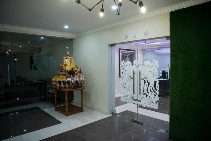 Imagen de los interiores del Hotel Airavat. Foto 16
