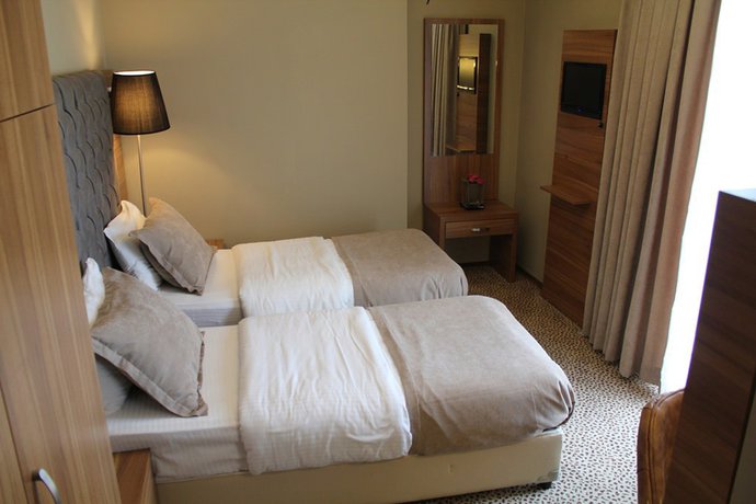 Imagen general del Hotel Airboss. Foto 1