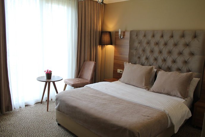 Imagen general del Hotel Airboss. Foto 4