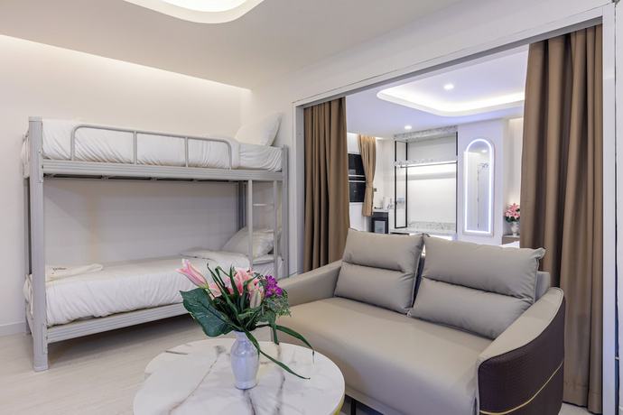 Imagen de la habitación del Hotel Airbus At Phawana Station. Foto 14